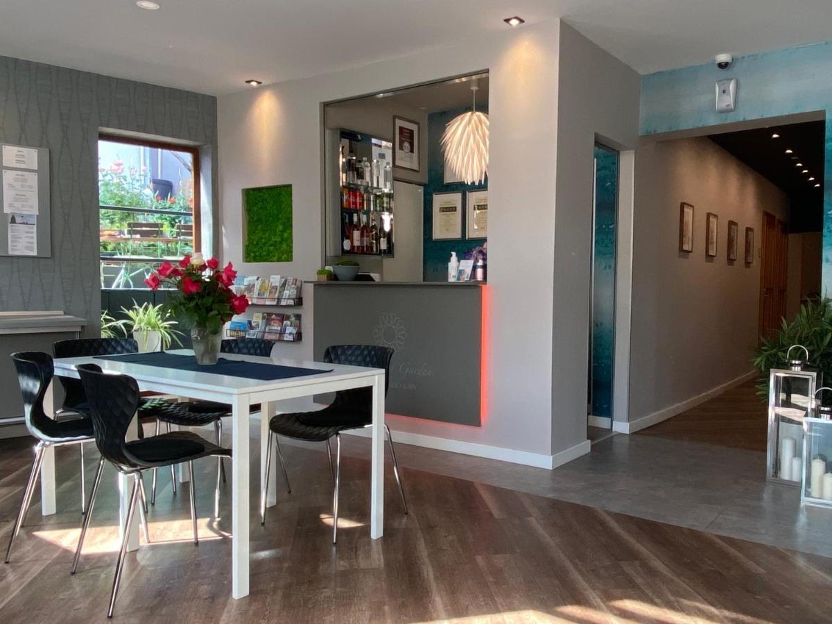 אגר Margareta Garden Boutique Rooms מראה חיצוני תמונה